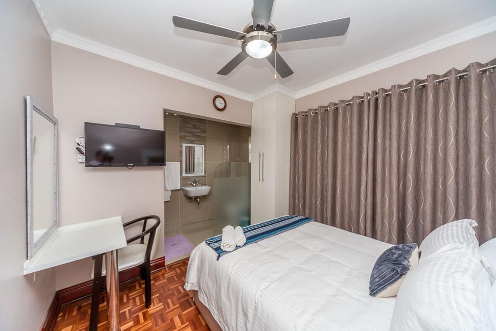 פיטרמריצברג The Musafer Travel Lodge מראה חיצוני תמונה