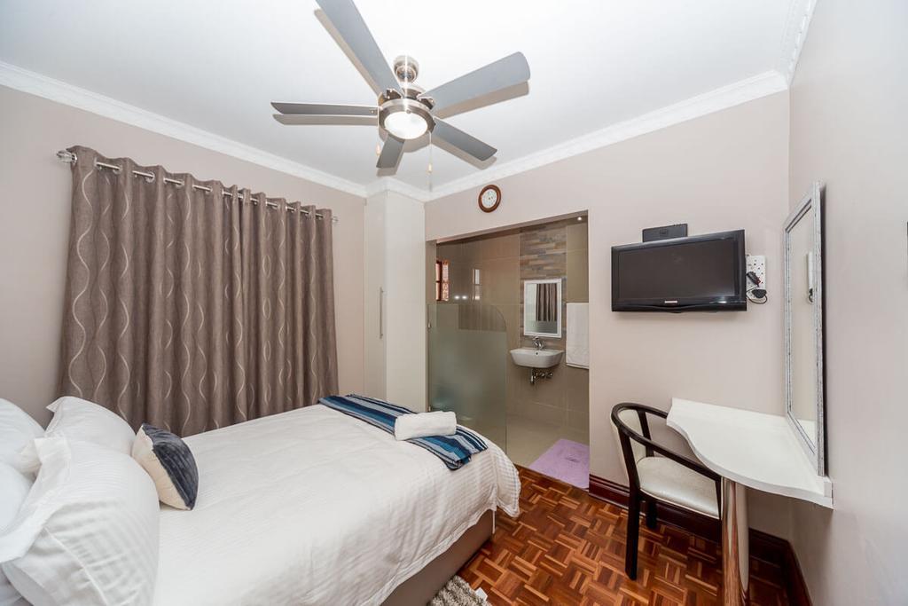 פיטרמריצברג The Musafer Travel Lodge מראה חיצוני תמונה